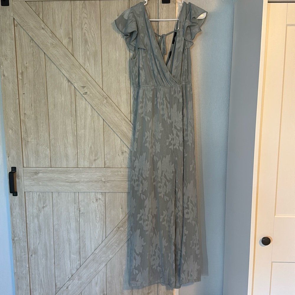 Lulus medium maxi blue sheer floral dress new with tag